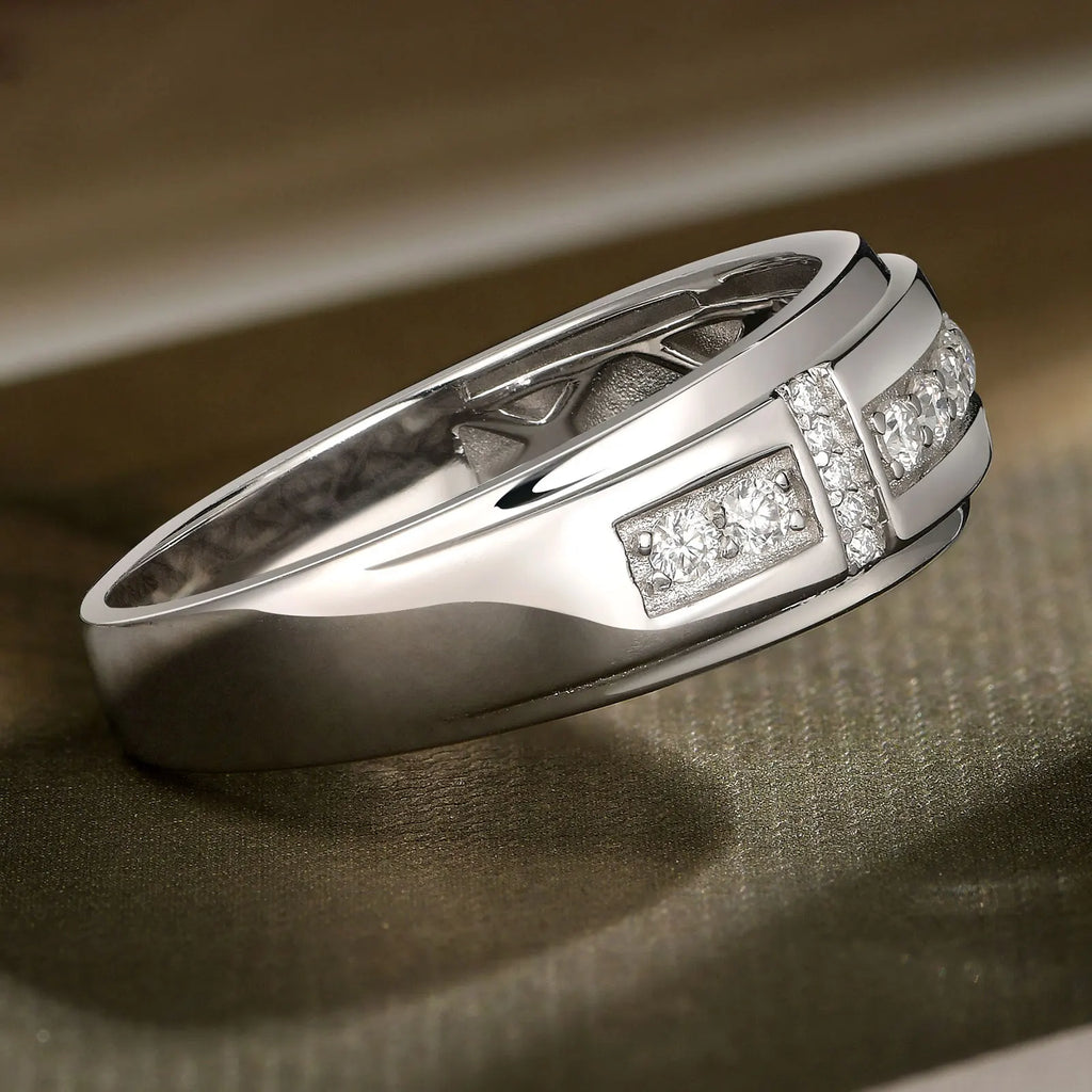 Men's  Elegant Sterling Silver Full Moissanite Ring