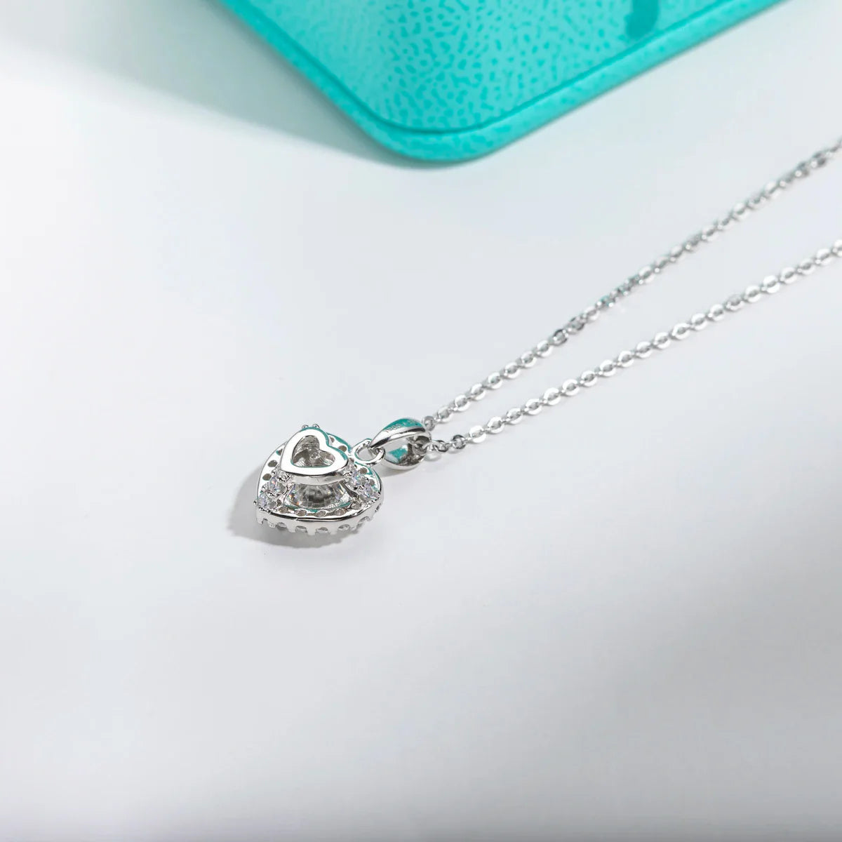1ct  Heart Moissanite Pendant