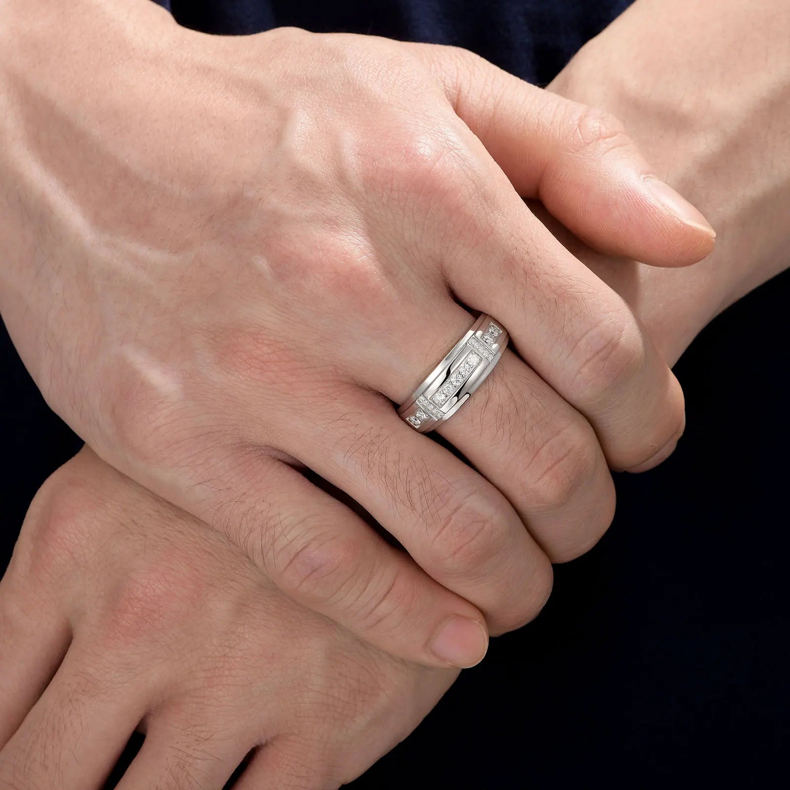 Men's  Elegant Sterling Silver Full Moissanite Ring