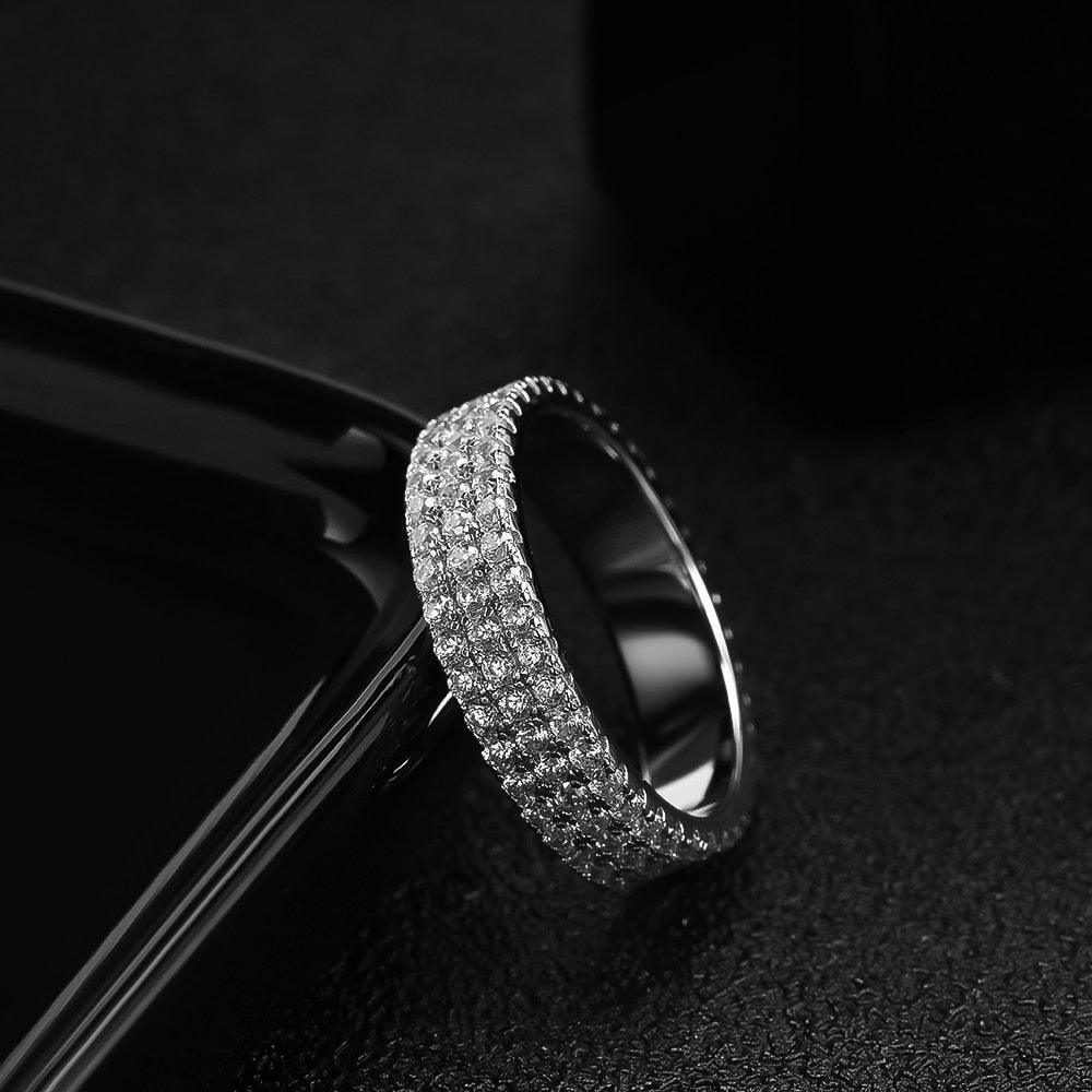 Brilliant Round Stones Ring