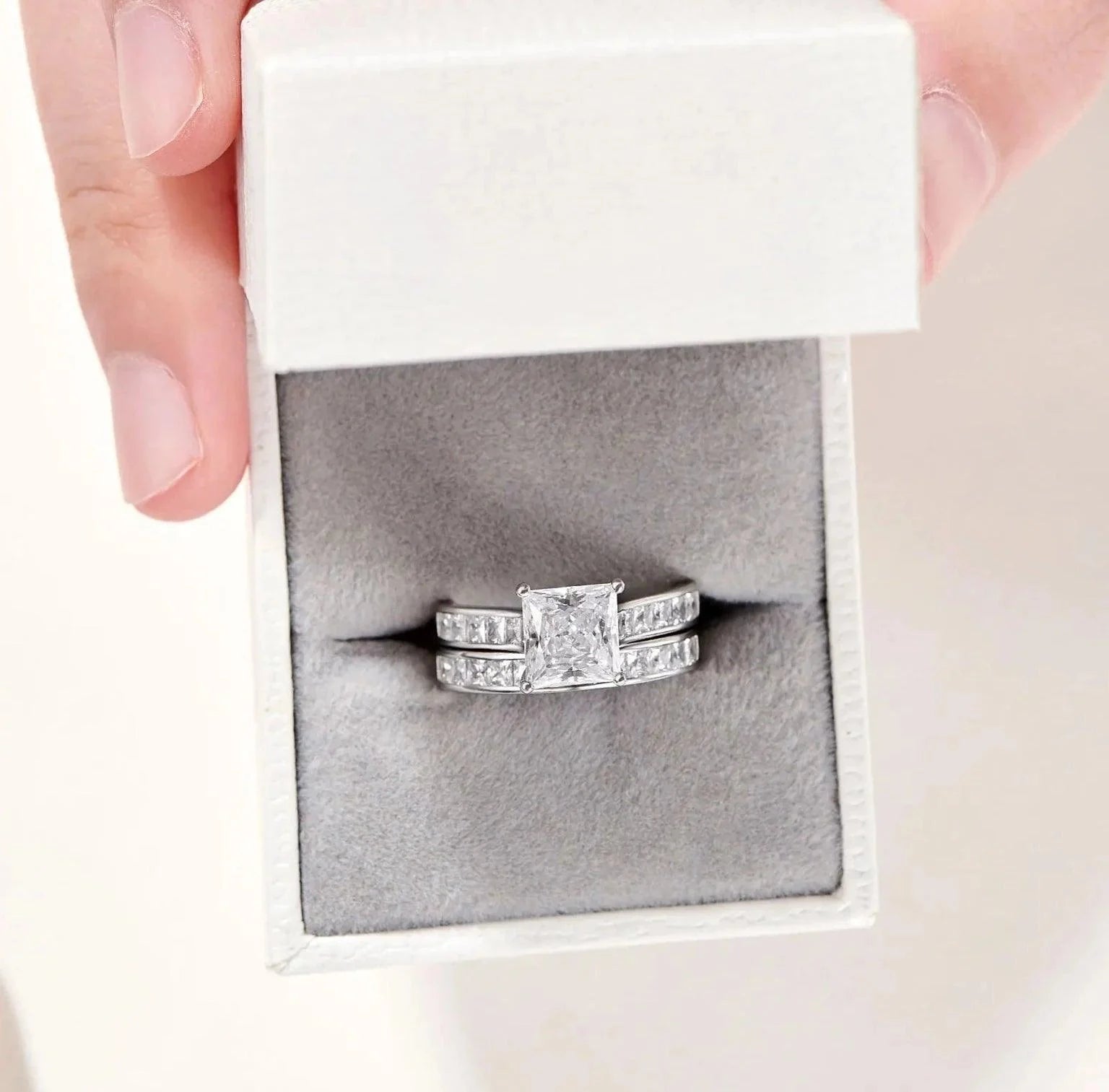 Classic 5A Wedding Ring Set