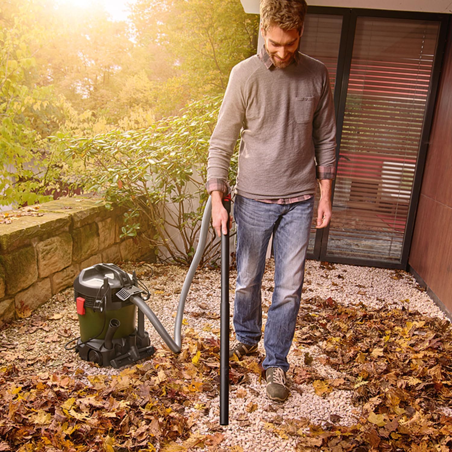 Bosch Nass- und Trocken Staubsauger AdvancedVac 20 (1200 Watt, 20 Liter Behltervolumen, in Karton)