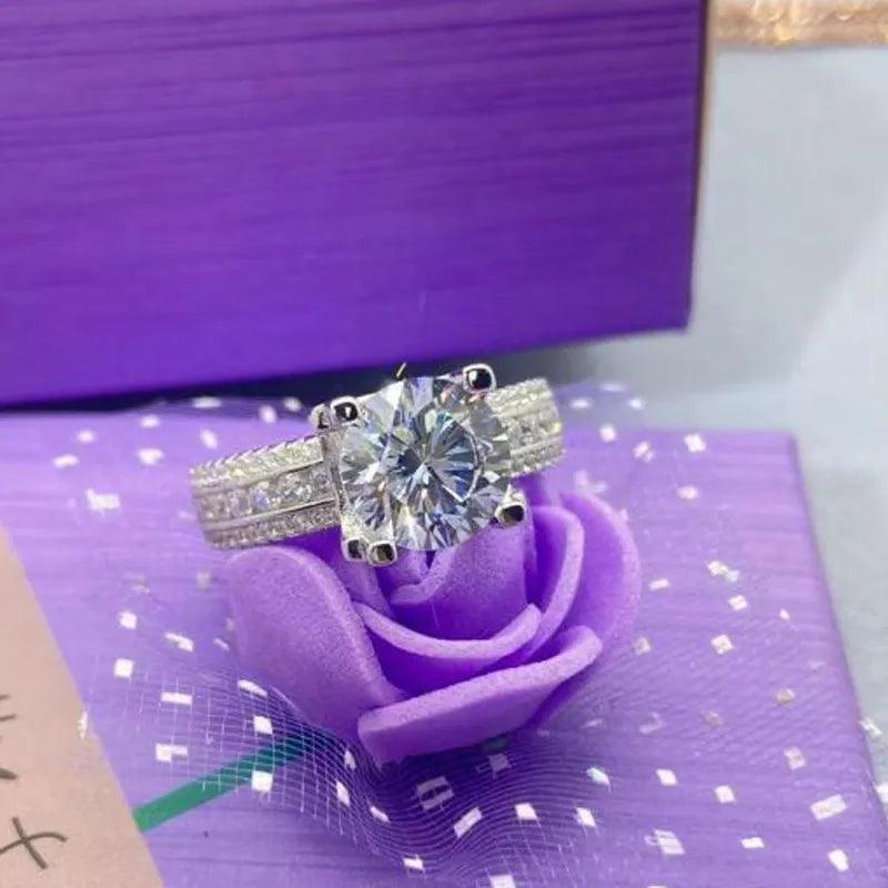 Engagement Moissanite Ring