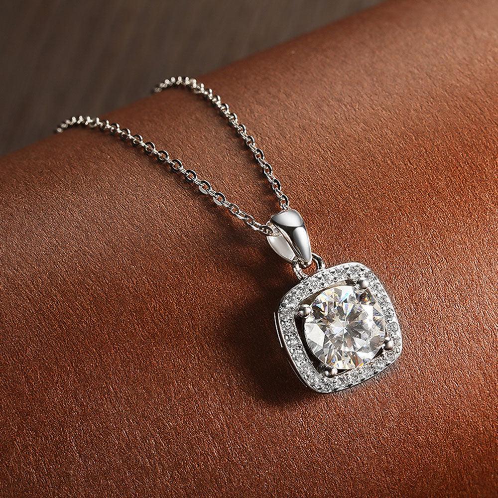 Halo Pendant Necklace