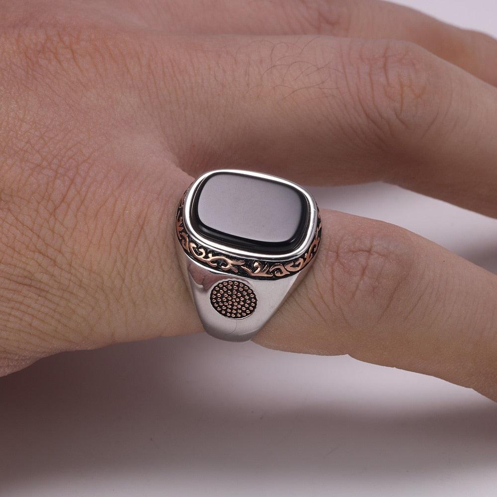 Men's Black Agate Vintage Ring