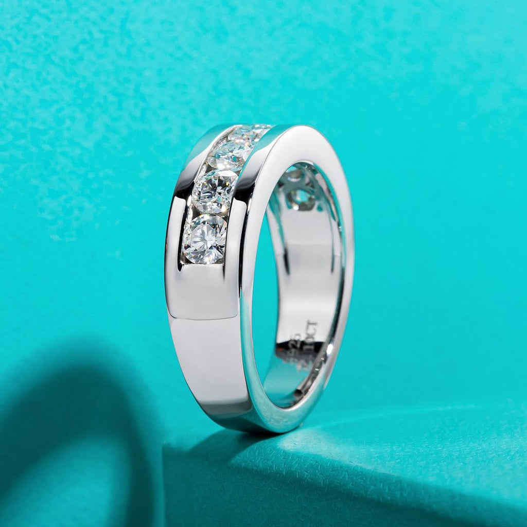 Men's Moissanite Band Ring