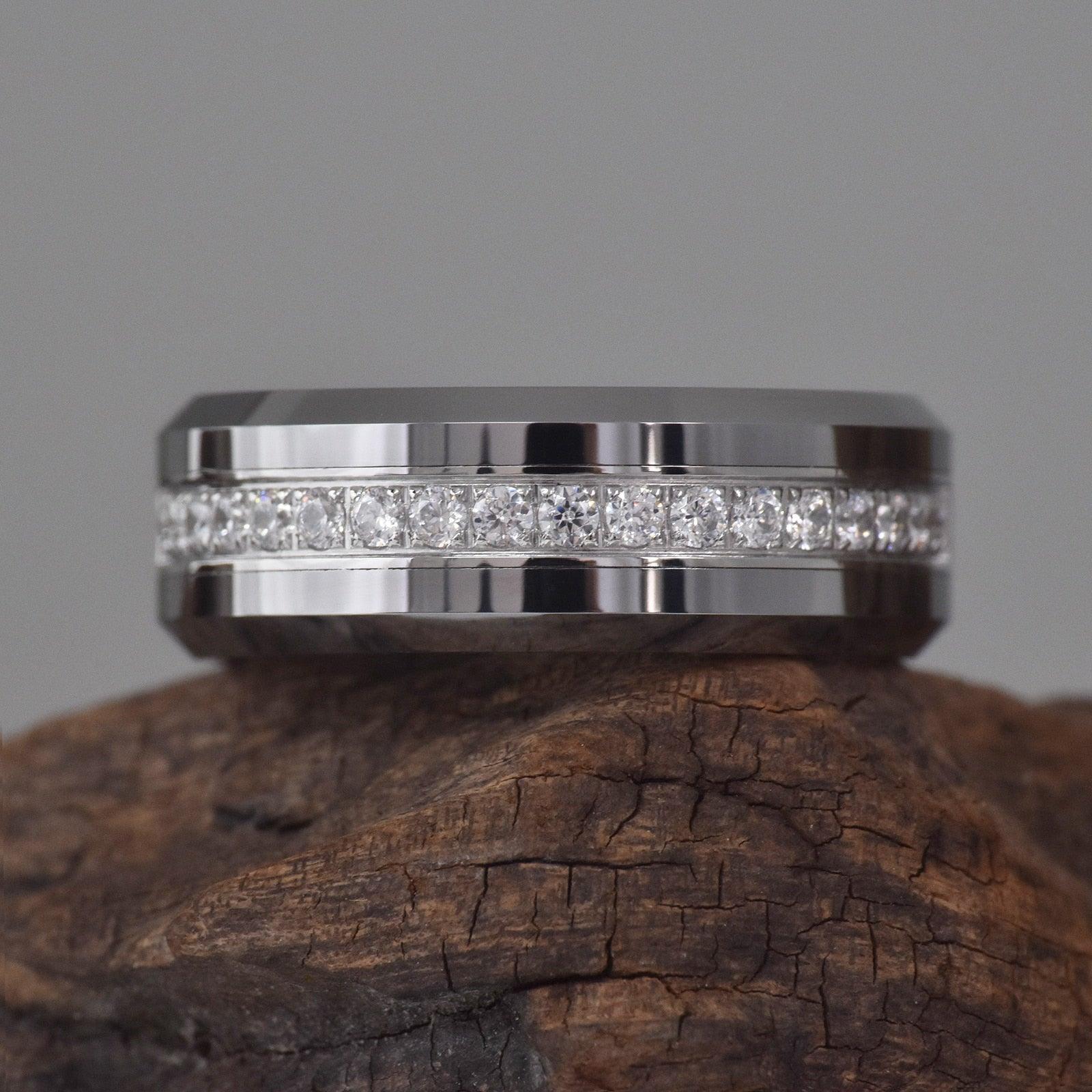 Men's Tungsten Carbide Wedding Ring