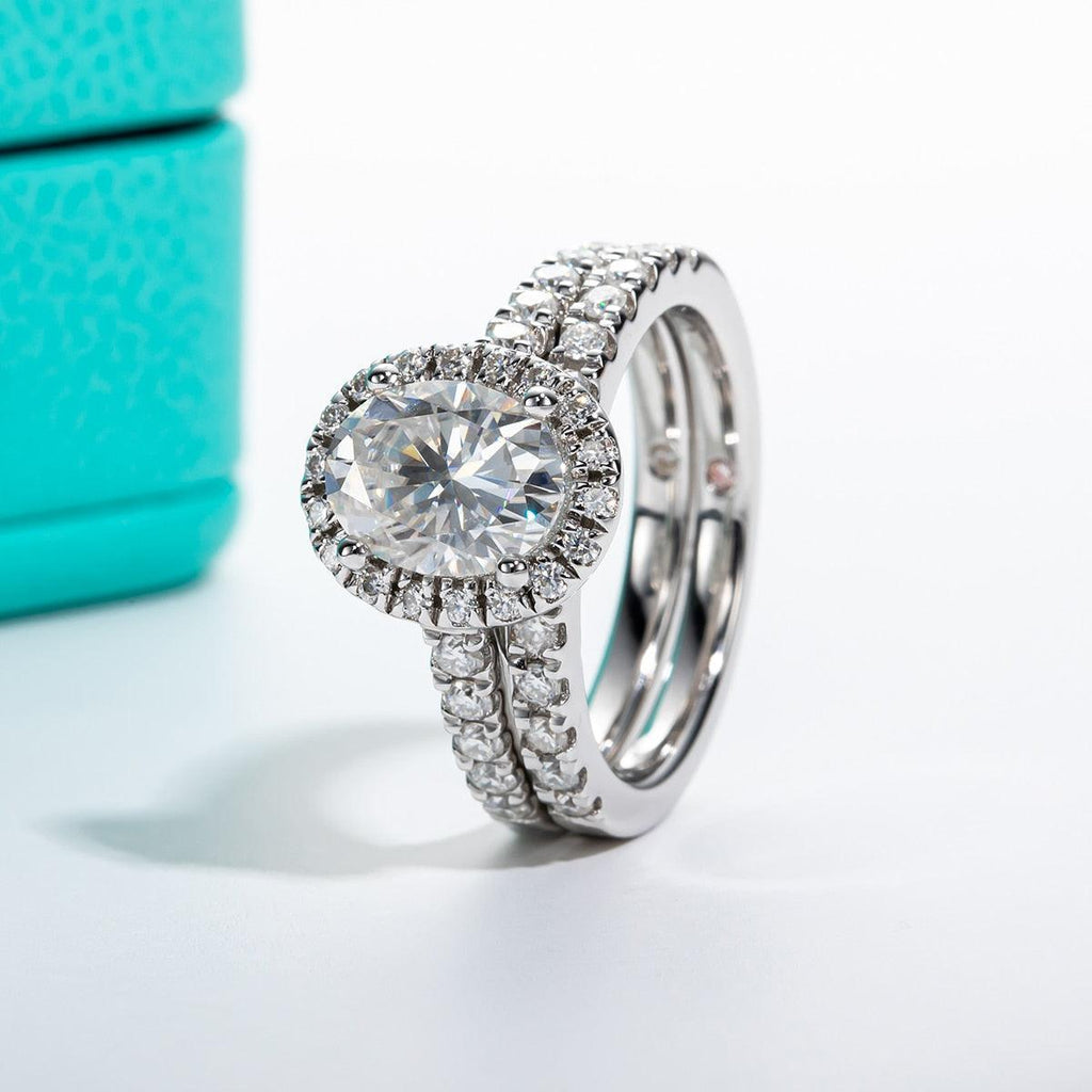 Oval Cut Bridal Ring Set