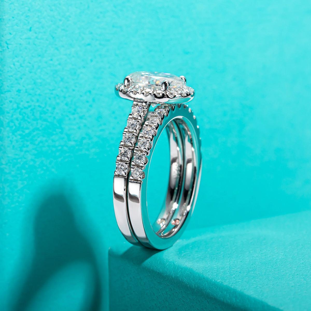 Oval Cut Bridal Ring Set
