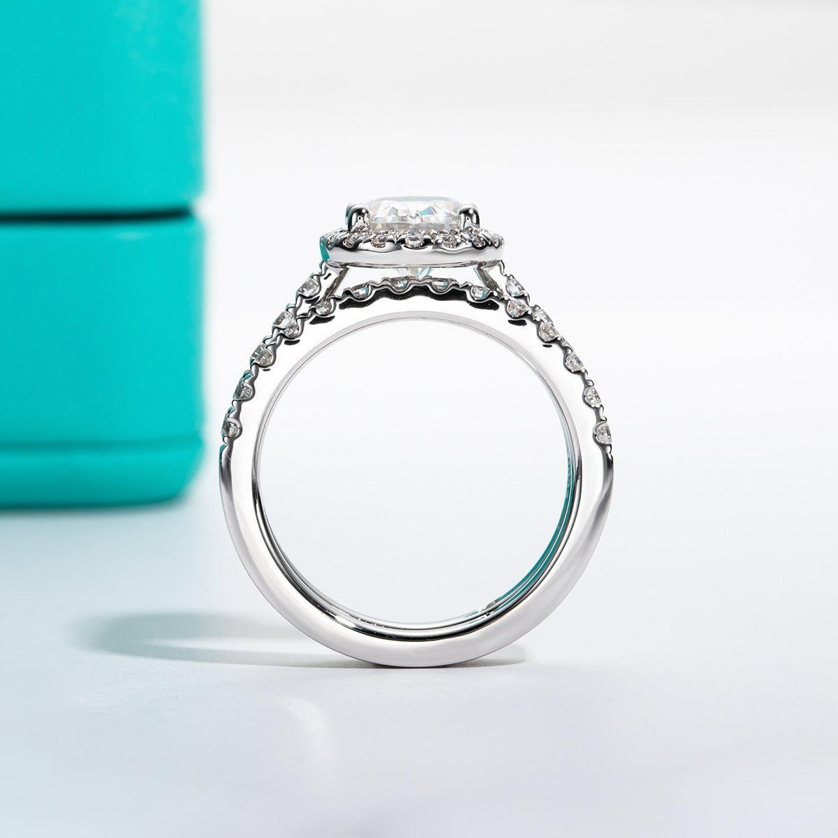 Oval Cut Bridal Ring Set