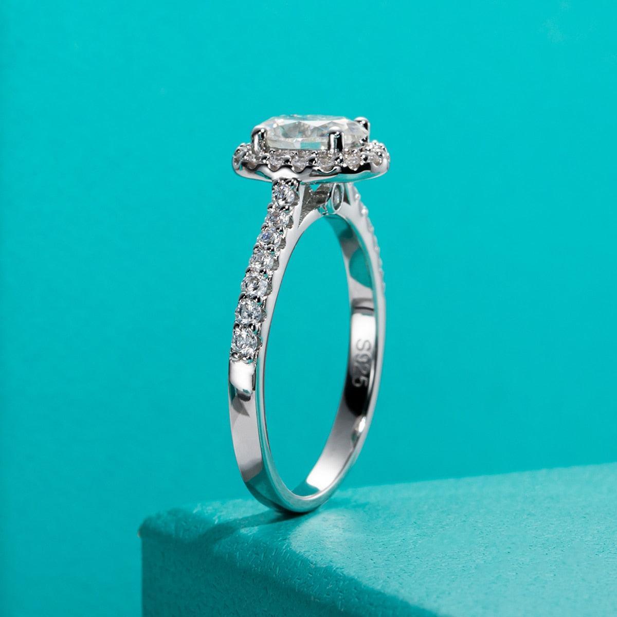 Oval Cut Halo Ring