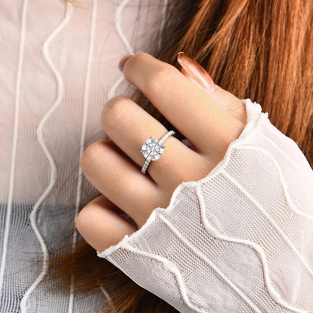 Round Wedding Ring