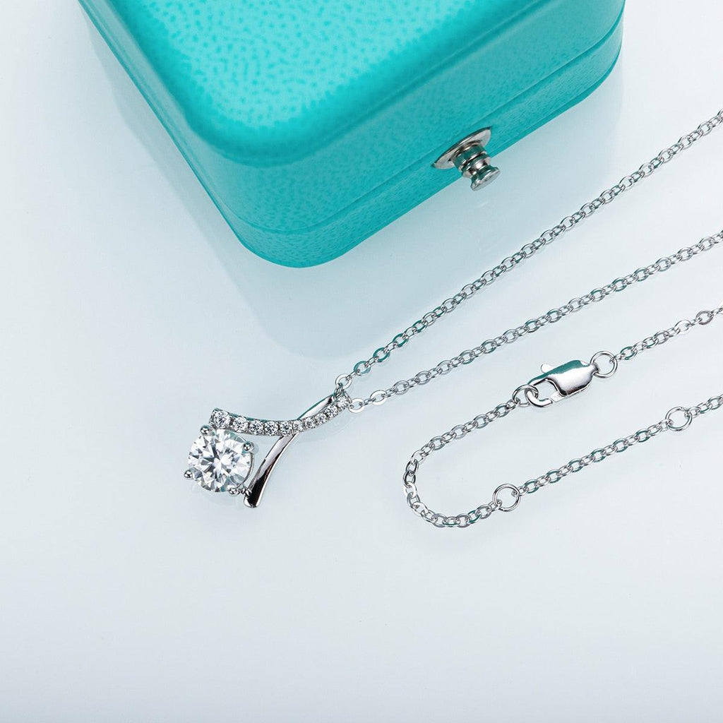 Teardrop Pendant Necklace